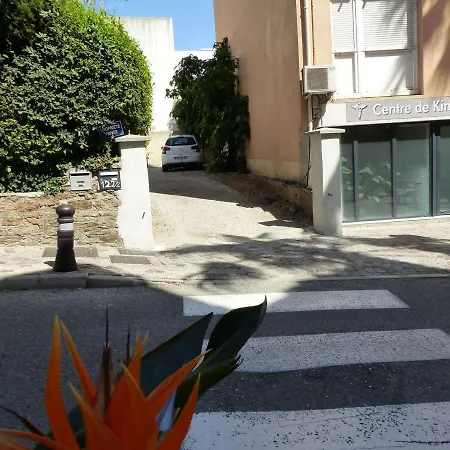 Apartment Climatise Au Centre Du Lavandou, 3 Avec Balcon, Proche Commodites - Fr-1-308-157 Le Lavandou